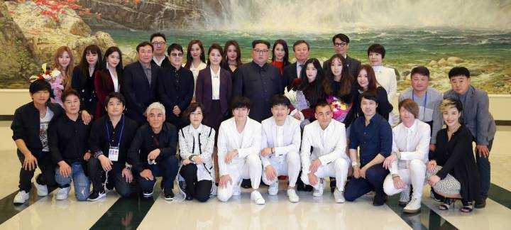 Kim Jong Un asiste al concierto realizado por Corea del Sur