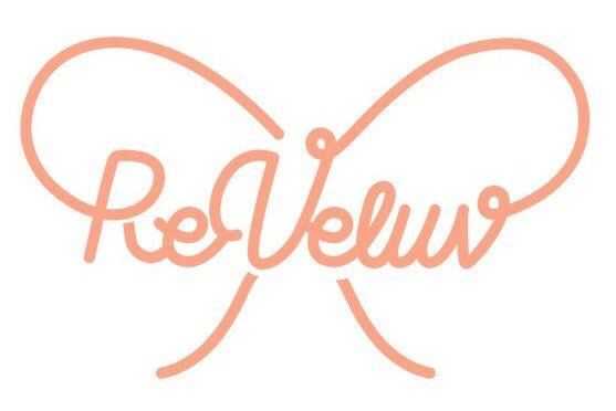 Logo oficial Reveluv