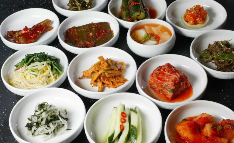 Banchan: los platillos que acompañan la mesa coreana