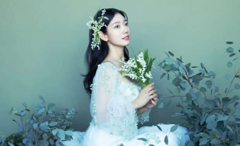 Revelan las fotos de la boda de Park Shin Hye ¡y su hermoso vestido de novia!