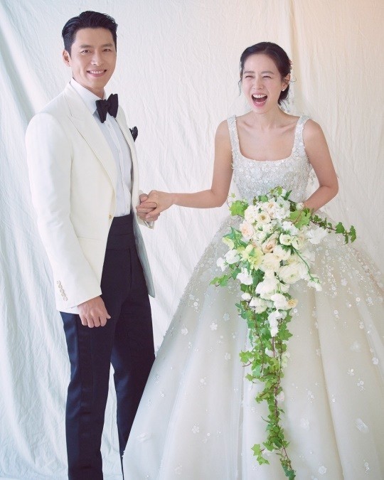 Hyun Bin y Son Ye Jin boda fotos